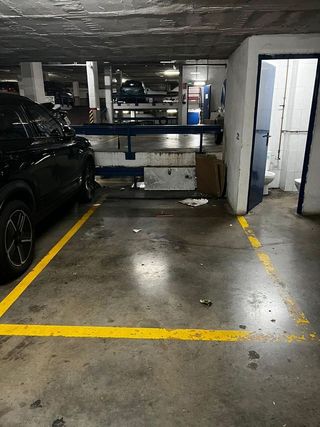 Garaje en alquiler en El Raval - Safaretjos en Santa Coloma de Gramanet