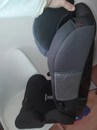 Silla de coche Piku negra