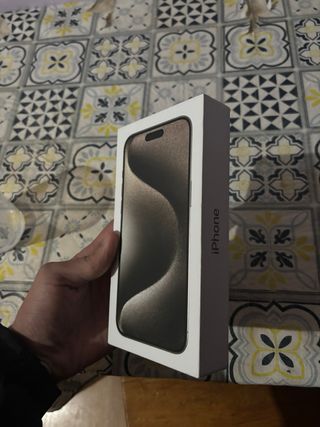 iPhone 15 Pro Max Gris