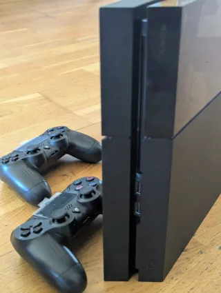 Consola PlayStation 4 (PS4) Negra