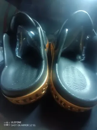 Zuecos negros hombre nuevos