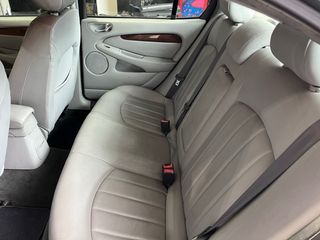 Jaguar X-Type Executive 2.0,gasolina V.6, perfecto