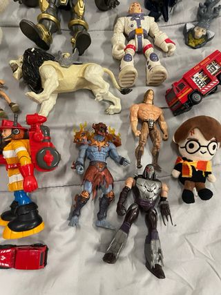 Lotto giocattoli vari gormiti marvel action figure