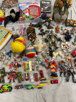 Lotto giocattoli vari gormiti marvel action figure