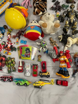 Lotto giocattoli vari gormiti marvel action figure