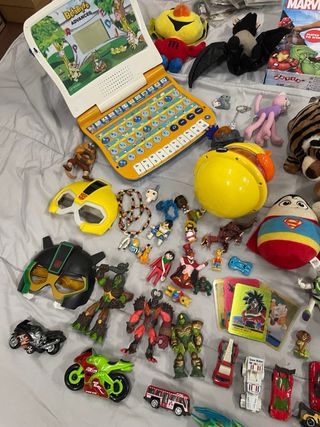 Lotto giocattoli vari gormiti marvel action figure