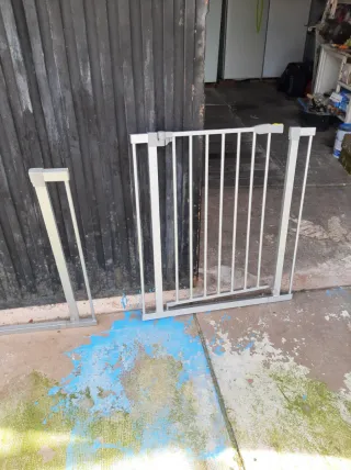 2 Barreras de seguridad para escaleras
