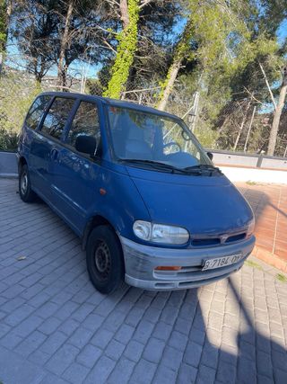 Nissan Serena 1992