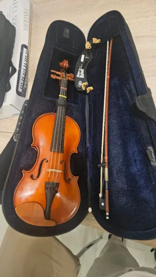 Violín Sielam 1/2 con estuche