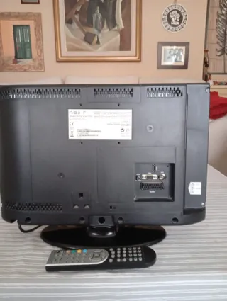Televisor Nevir Negro