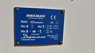 Barco recreo fueraborda