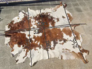 Alfombra Piel Vaca Marrón y Blanca