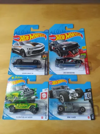 Hot Wheels: Camaro, Mustang, Gasser, Bone