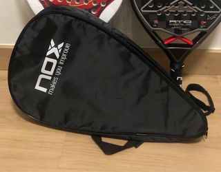 Pala de padel Nox AT10 Genius 18k de Agustin Tapia