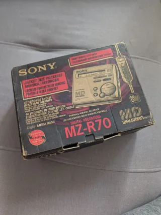 Sony MZ-R70 blu + 10 MiniDisc | Collezione