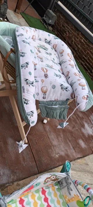 Cuna Moisés Mimbre con Soporte Plegable y ruedas