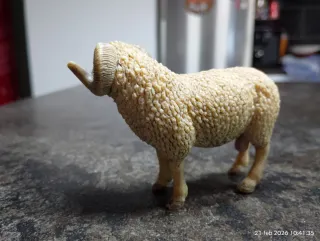 Figura de carnero Schleich