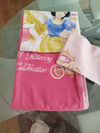 Dos Fundas Nórdicas Princesas Disney con almohada