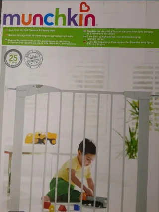 Barrera seguridad infantil/mascotas Munchkin
