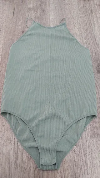 Body Mujer verde de tirantes