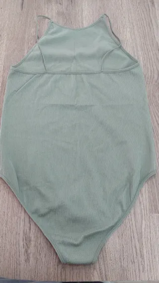 Body Mujer verde de tirantes