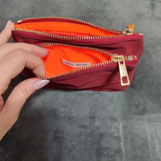 Monedero burdeos con interior naranja – Easy Wear