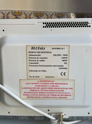 Microondas Bluesky ROTO