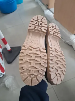 Stivali gomma tronchetto n.40