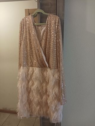Vestido lentejuelas oro rosa y plumas T. M/L