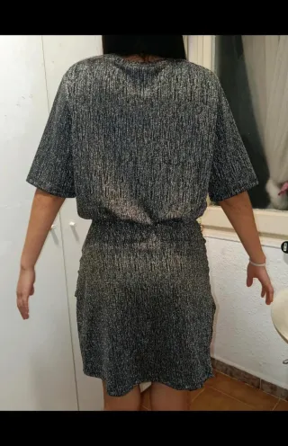 Vestido fiesta plateado talla S