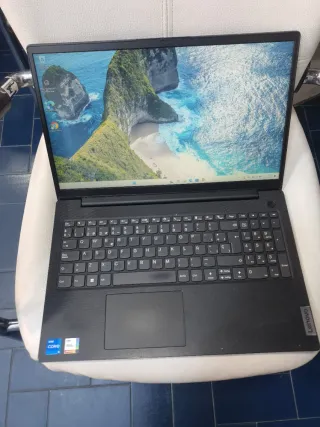 Portátil Lenovo Negro Intel Core i5