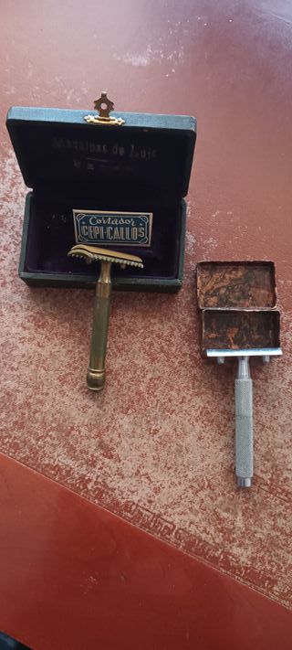 Due scatole per rasoi. 2 piccole scatole.