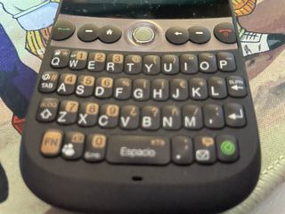 HTC Snap Movistar Windows Phone