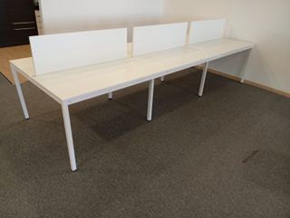 Conjunto mesas oficina con sillas