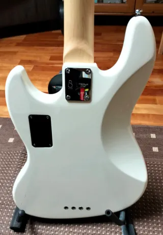 Basso Elettrico Sire Marcus Miller V7