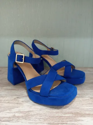 Sandalias de tacón azul Talla 36, 39, 40