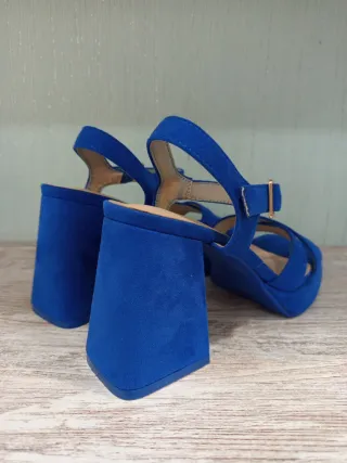 Sandalias de tacón azul Talla 36, 39, 40