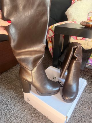 Stivali alti Osey n.40 marrone