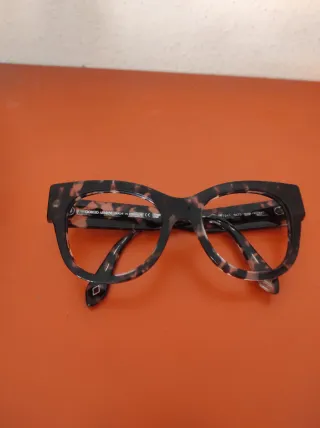 Montatura Giorgio Armani senza lenti