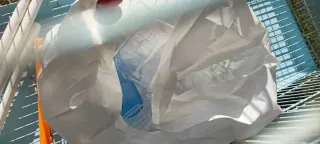 Jaula grande para pájaros