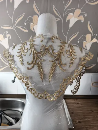 Manteleta Fallera Niña Dorada