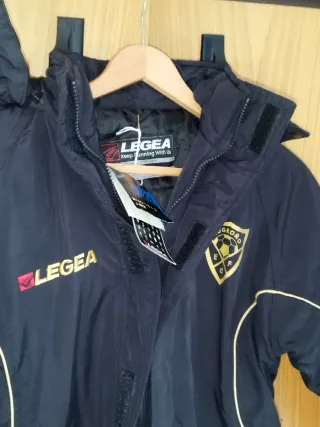 Abrigo Legea Negro a estrenar