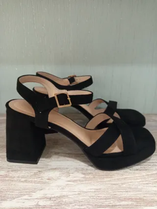 Sandalias tacón negras talla 40