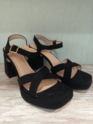 Sandalias tacón negras talla 40