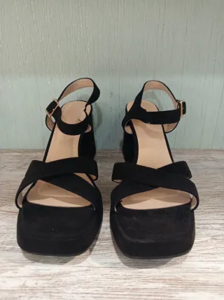 Sandalias tacón negras talla 40