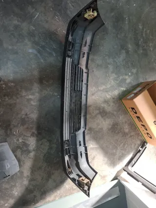 Paragolpes delantero Citroën AX