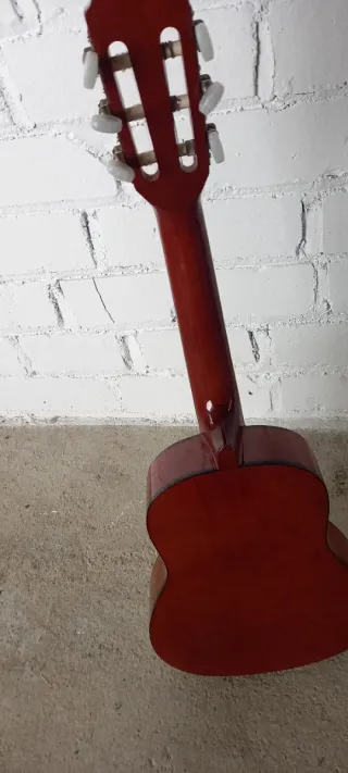 Guitarra Clásica Pequeña