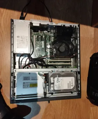 Ordenador HP EliteDesk 800 G1 SFF 4GB RAM