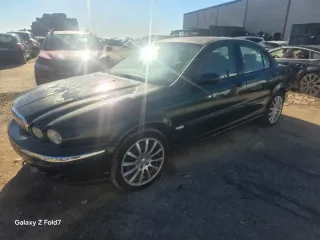 Jaguar X-Type 2.0 D Despiece Xenon