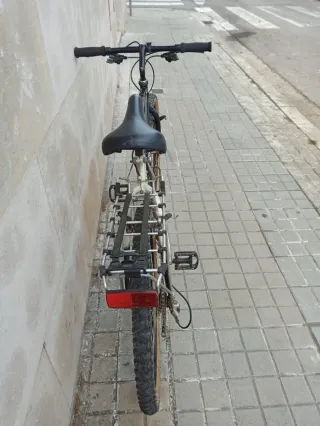 Bicicleta passeig tipus "tot terreny"